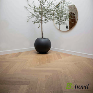 Piso B:Hard Modern Roble instalado en habitación